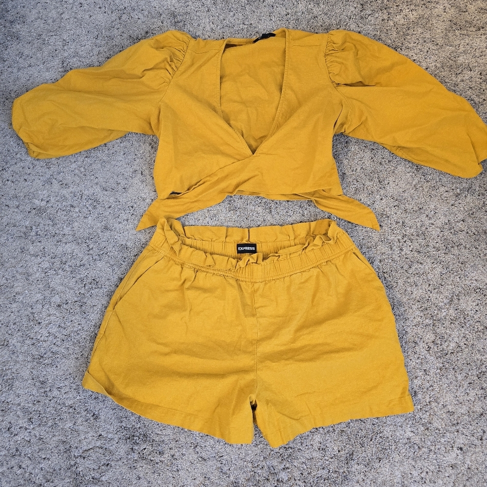EXPRESS Short set